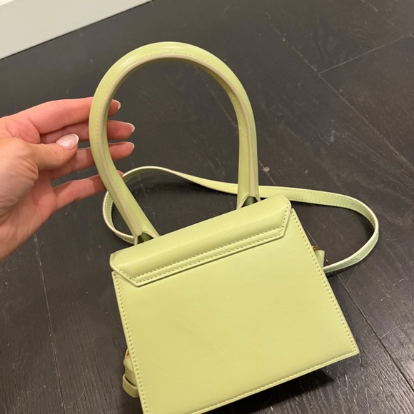 Limited collection green jacquemus le chiquito moyen bag - Picture 2 of 9